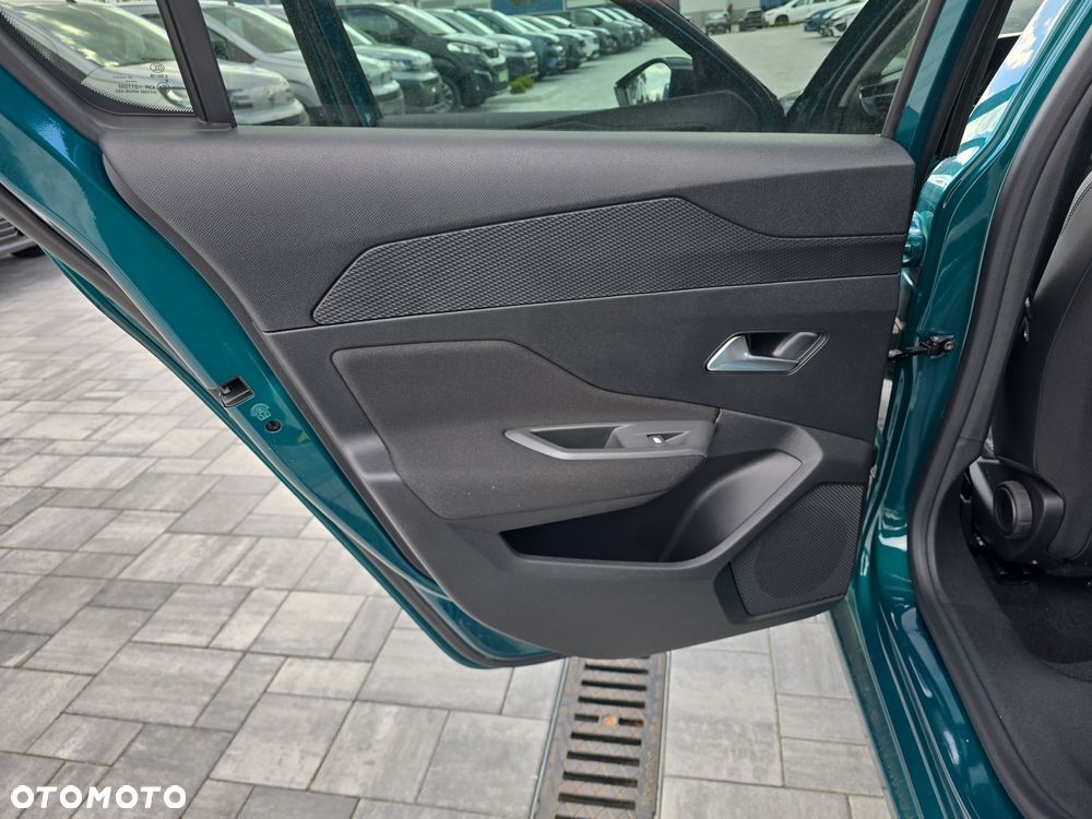 Peugeot 308 1.6 Hybrid PHEV GT E-DCS7 - 12