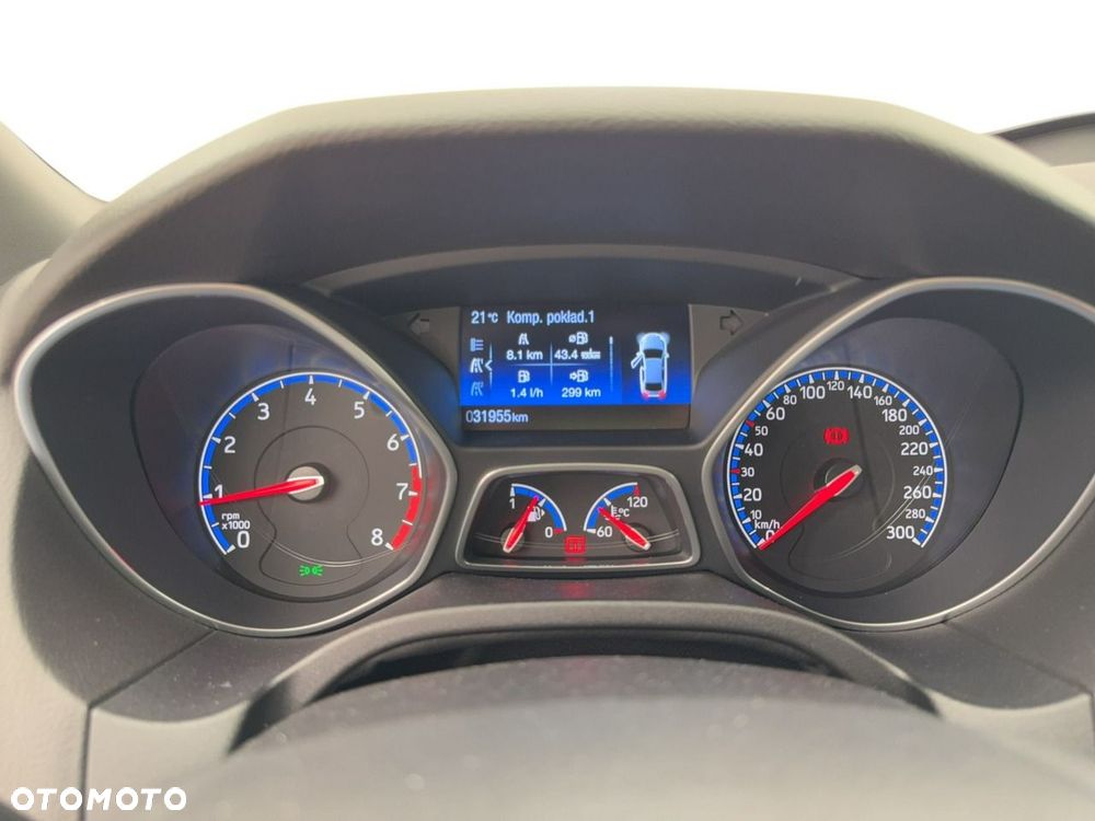 Ford Focus - 16