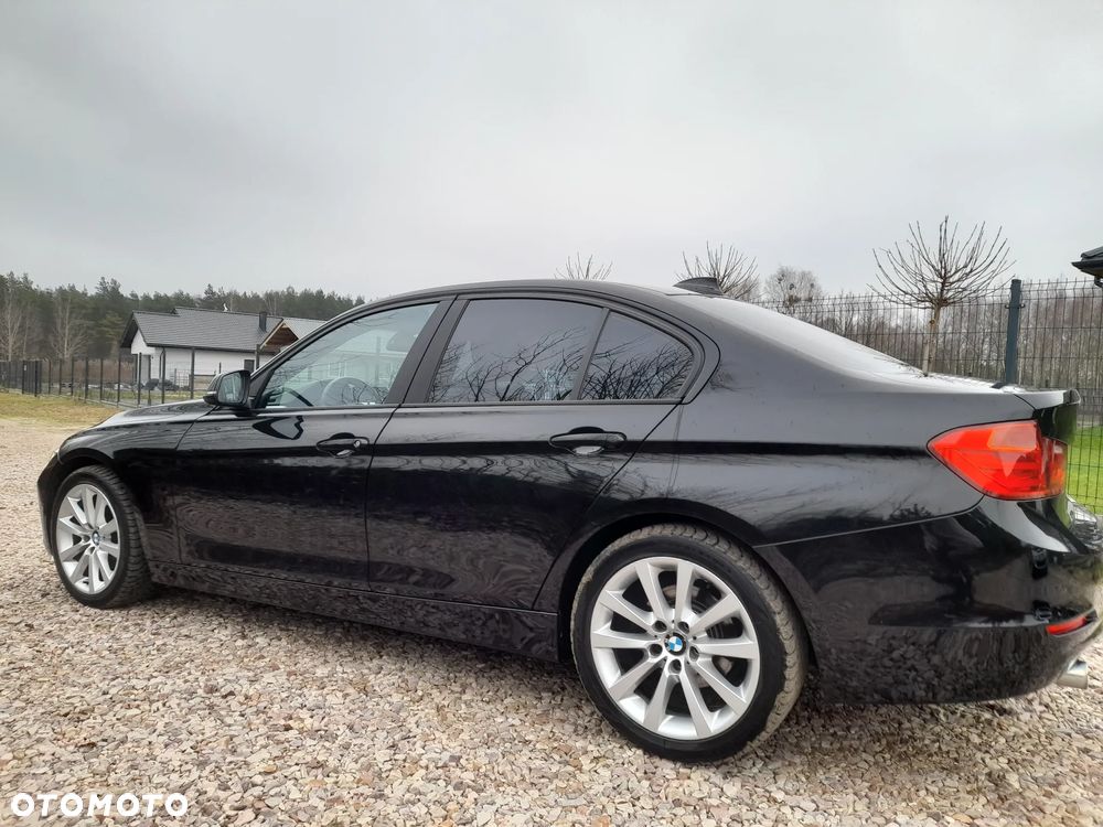 BMW Seria 3 316d Sport Line Shadow - 9