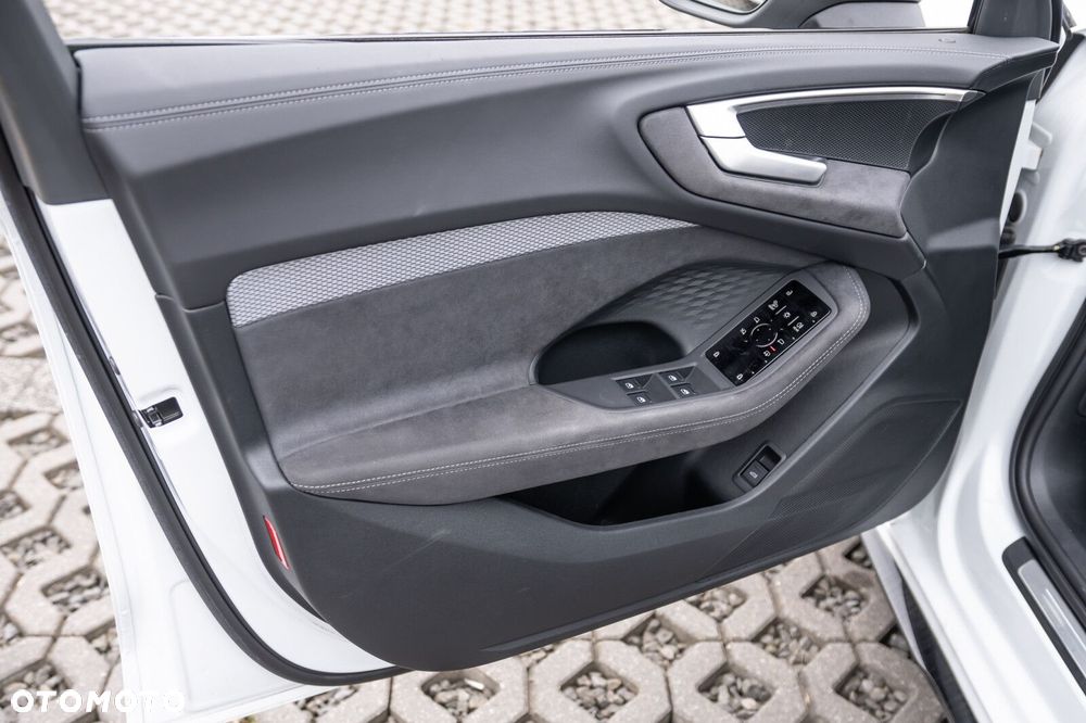 Audi A5 Avant TDI mHEV Quattro S tronic - 18