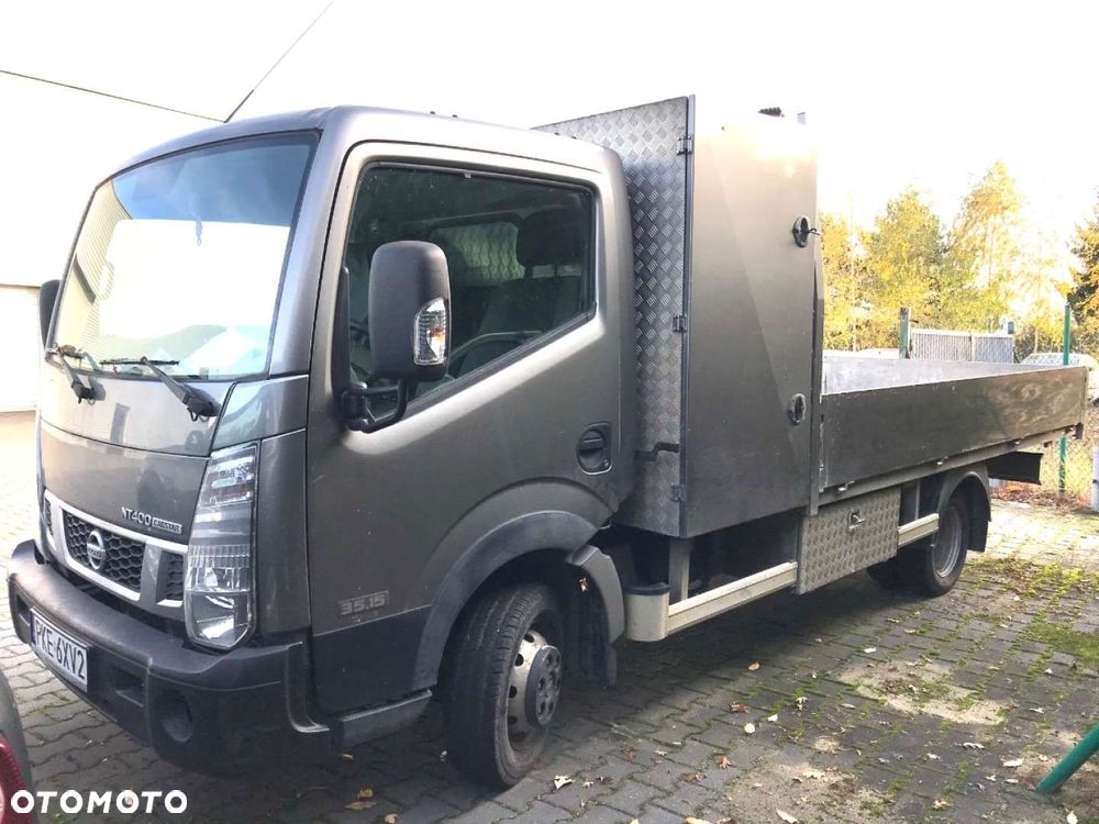 Nissan Cabstar NT400 - 1