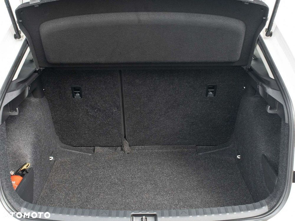 Skoda Scala 1.0 TSI Selection DSG - 25