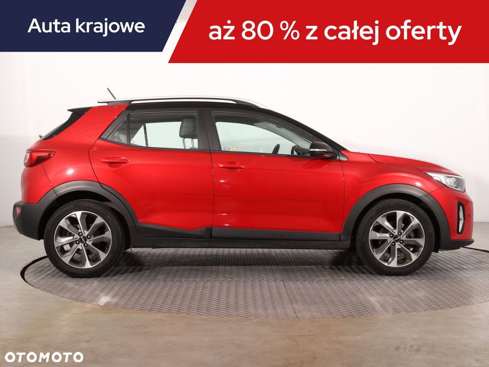 Kia Stonic - 8