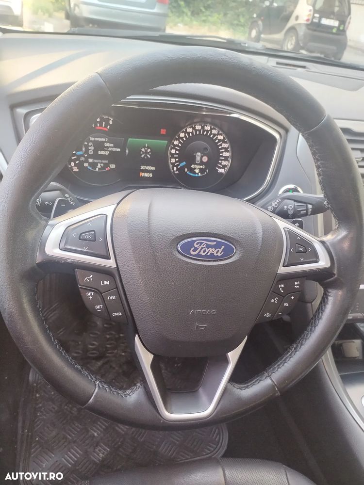 Ford Mondeo 2.0 TDCI PowerShift Business - 9