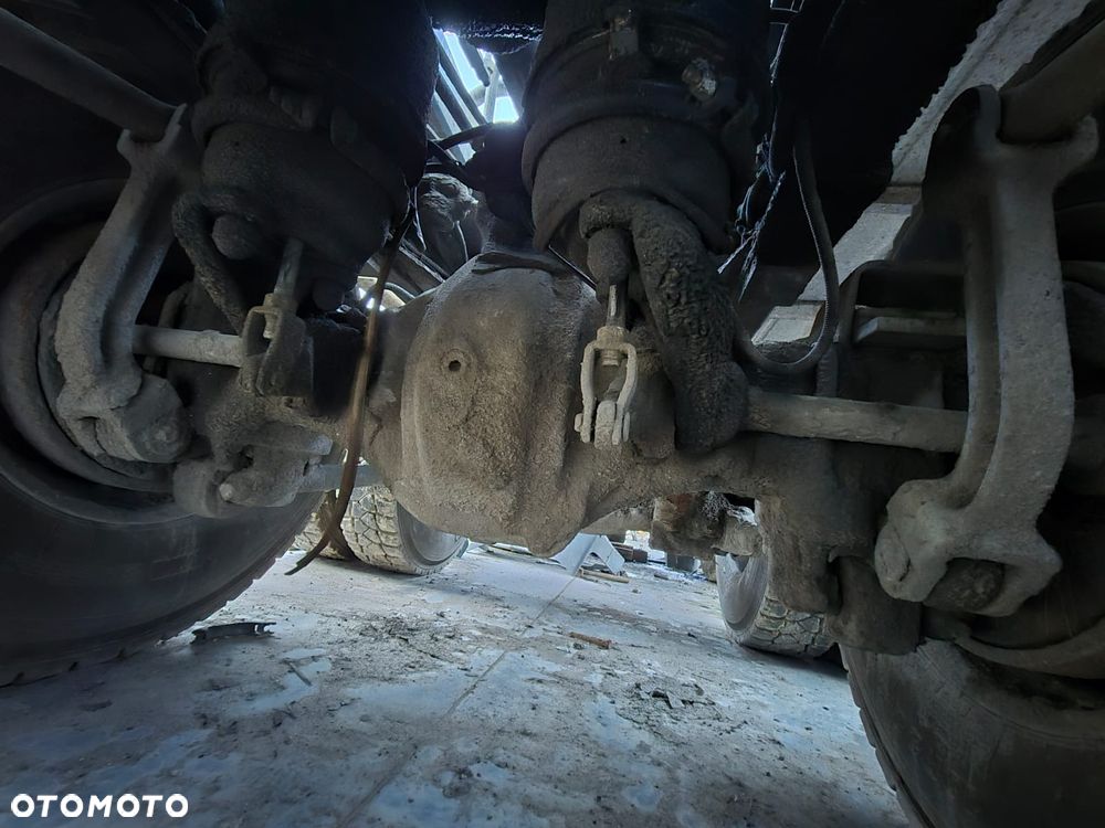 Most napędowy 8x4 renault kerax - 6