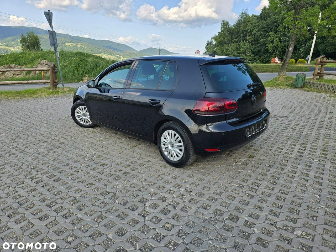 Volkswagen Golf - 3