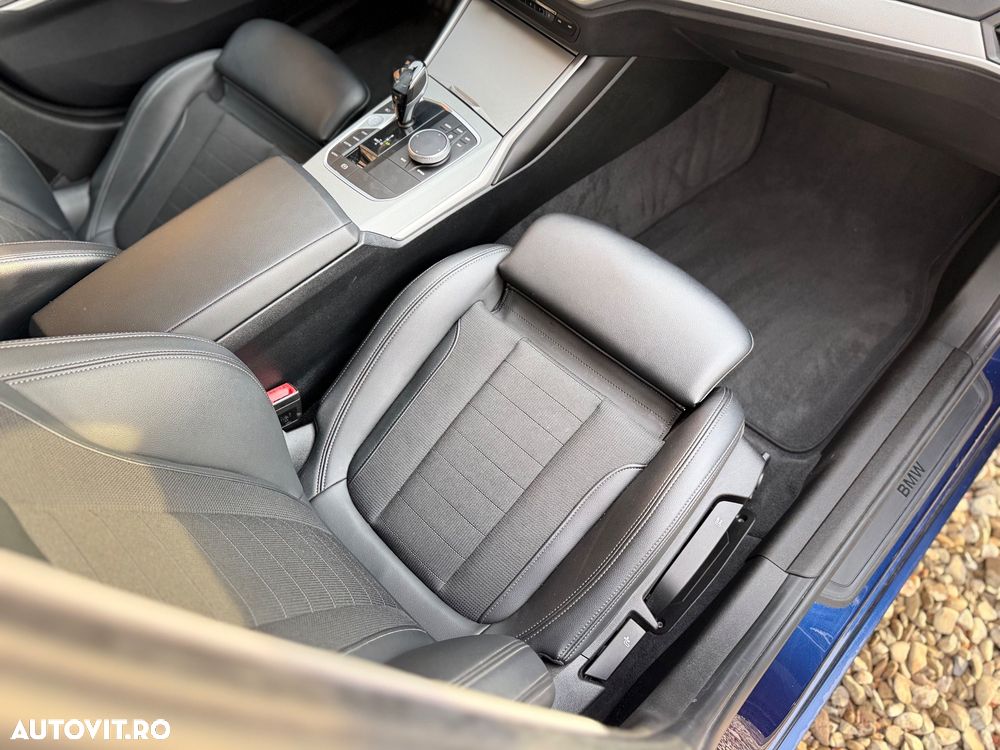 BMW Seria 3 330e Aut. Luxury Line - 16