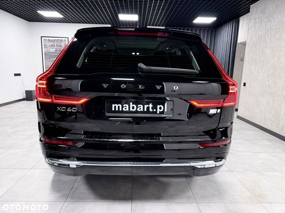 Volvo XC 60 T8 Plug-In Hybrid AWD Inscription Expression - 4