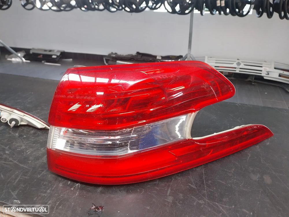 Farolim traseiro Peugeot 308 ano - 6