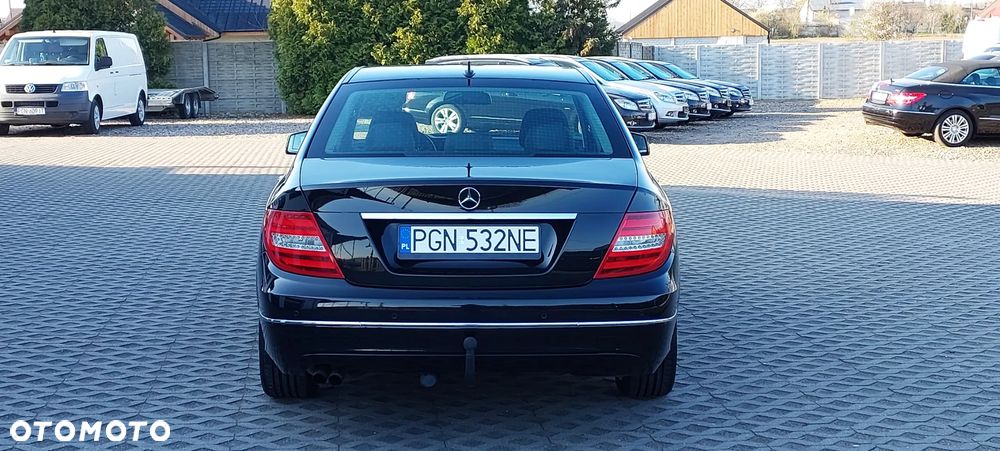 Mercedes-Benz Klasa C - 25