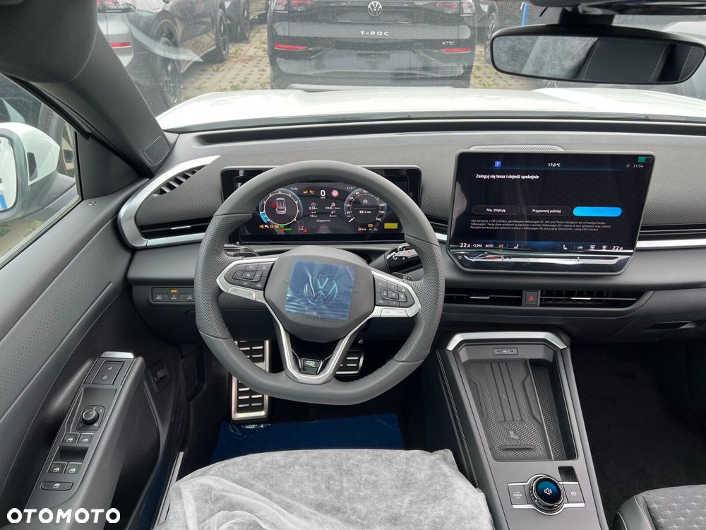 Volkswagen T-Roc 1.5 eTSI R-Line DSG - 9
