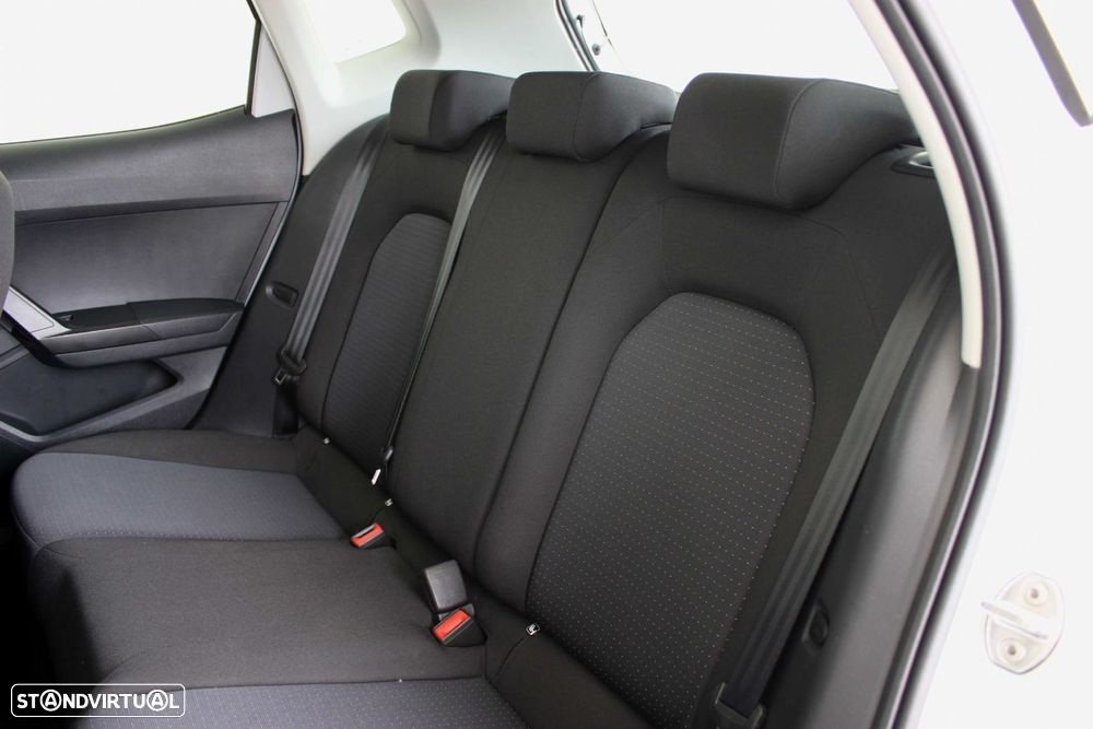 SEAT Arona 1.0 TSI Xperience DSG - 14