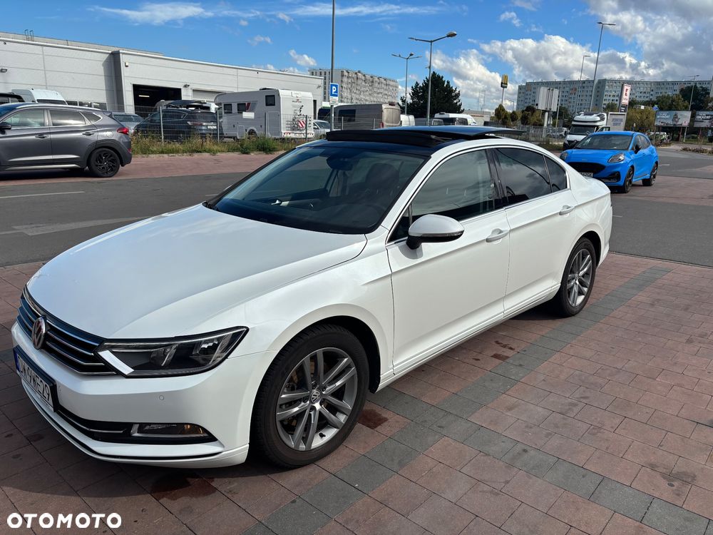 Volkswagen Passat - 10
