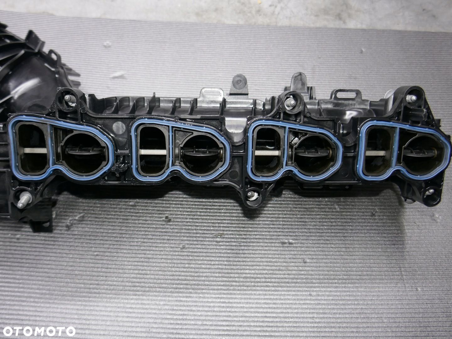 CZYSTY BEZ LUZÓW Kolektor ssący BMW G30 2.0 DIESEL B47D20B 8579245 - 8
