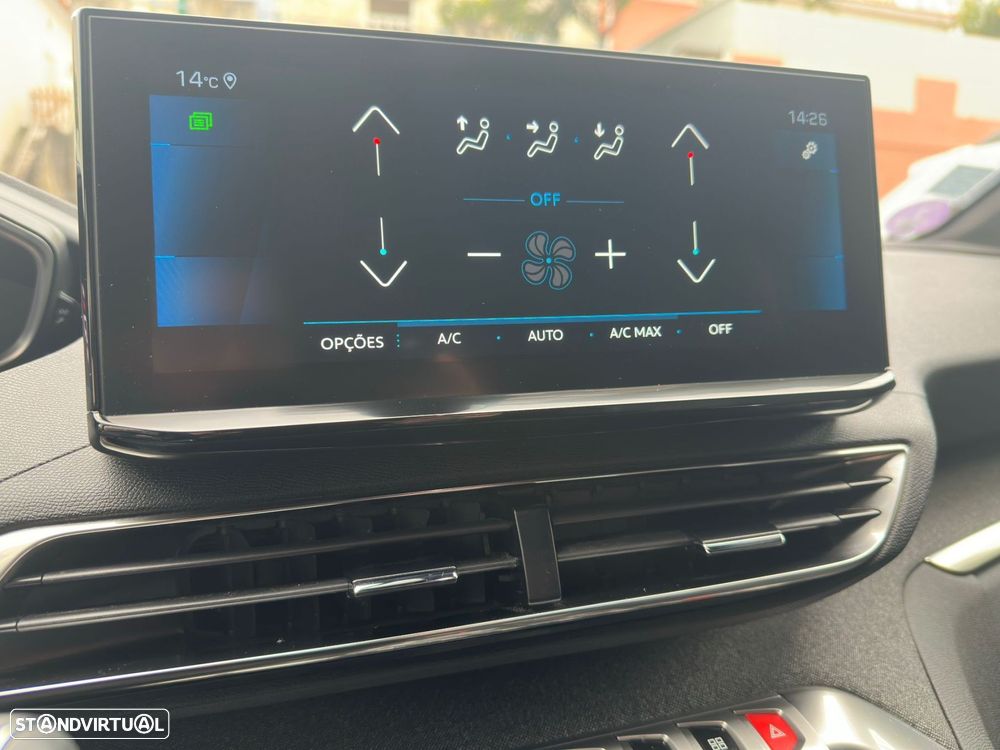 Peugeot 3008 1.2 PureTech Allure Pack EAT8 - 17