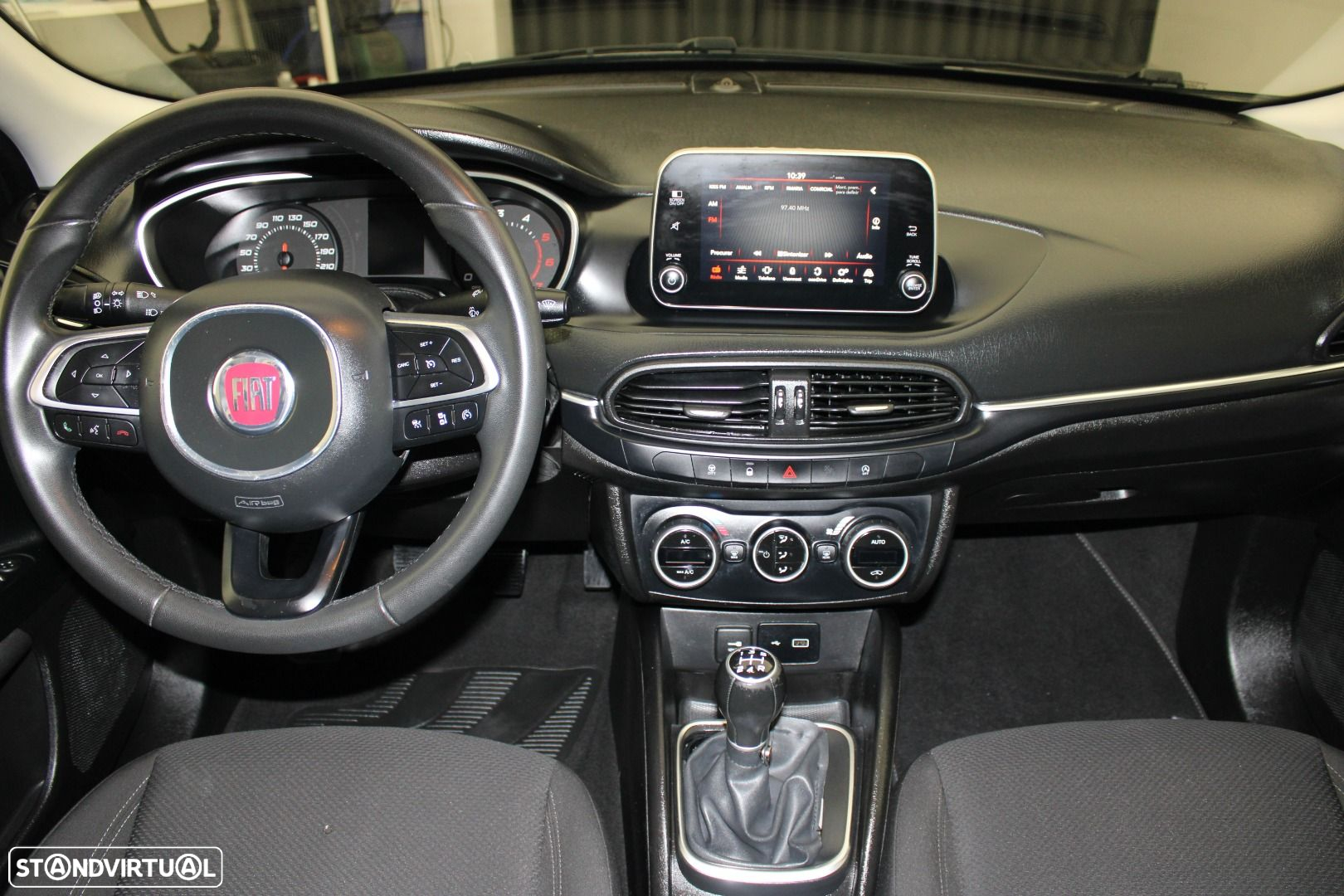 Fiat Tipo Station Wagon 1.3 M-Jet Lounge - 8