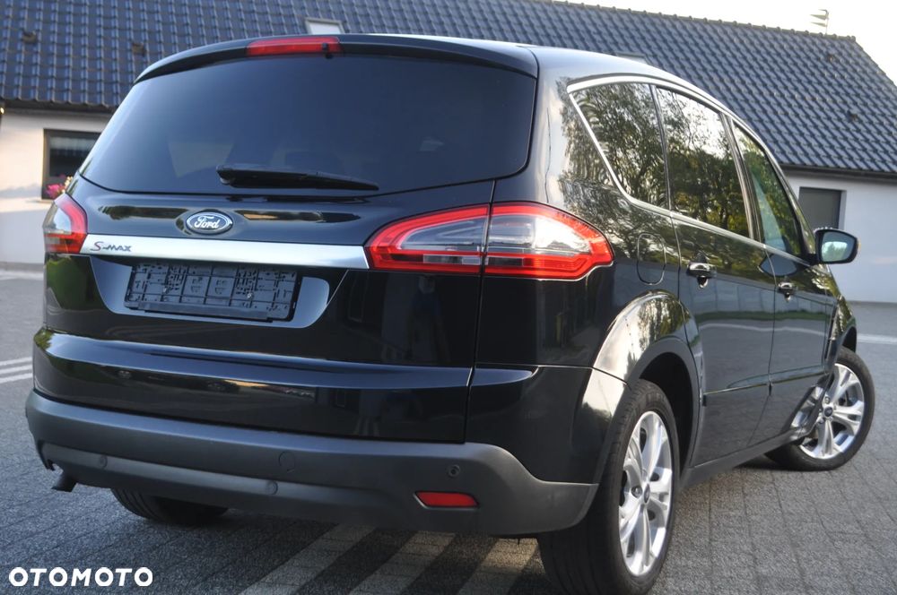 Ford S-Max 2.0 Titanium - 12