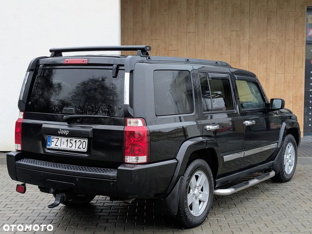 Jeep Commander - 4