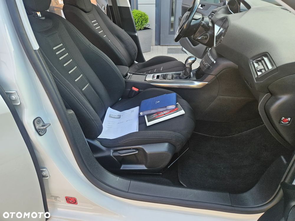 Peugeot 308 BlueHDi 150 EAT6 Stop & Start Allure - 14