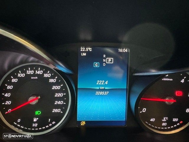 Mercedes-Benz C 220 d AMG Line - 16