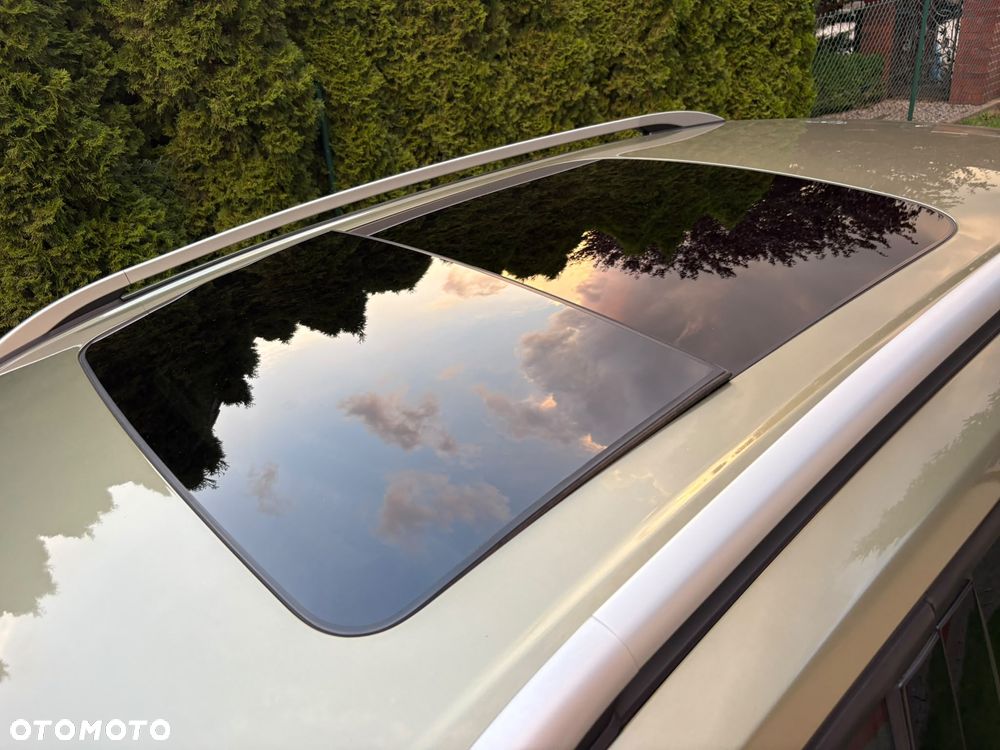 Ford Kuga 2.0 TDCi 4x4 Titanium - 21