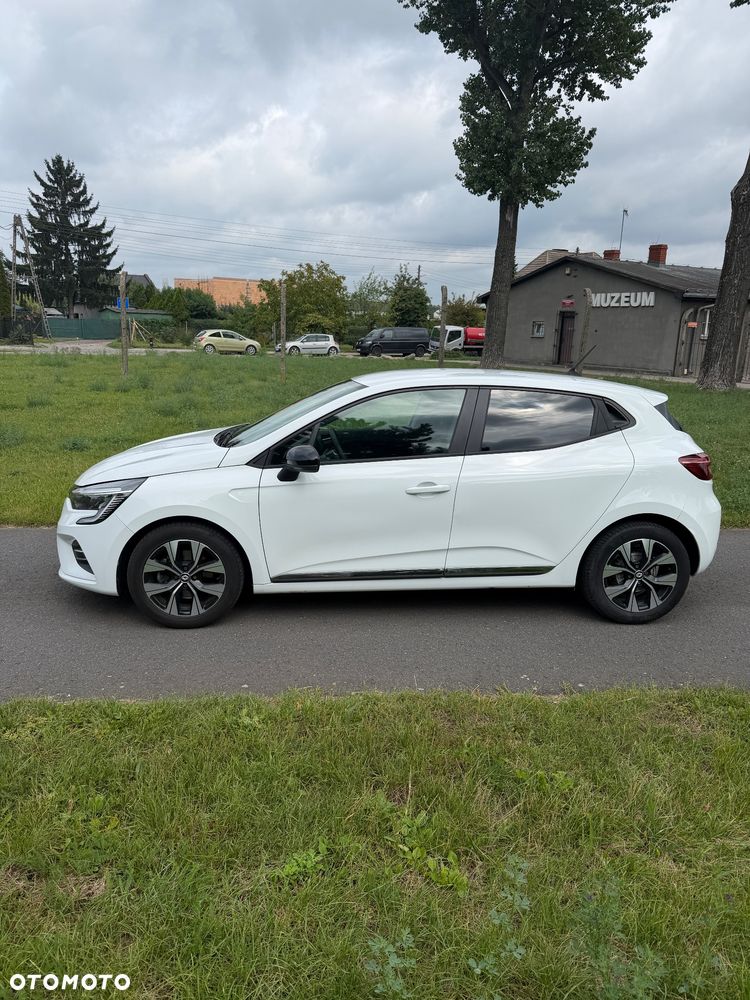 Renault Clio - 2