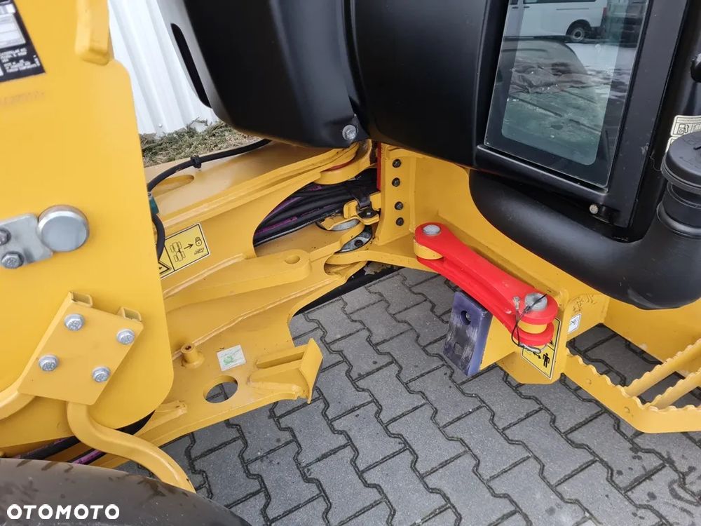 Caterpillar 906M STAN IDEALNY 2016ROK - 19