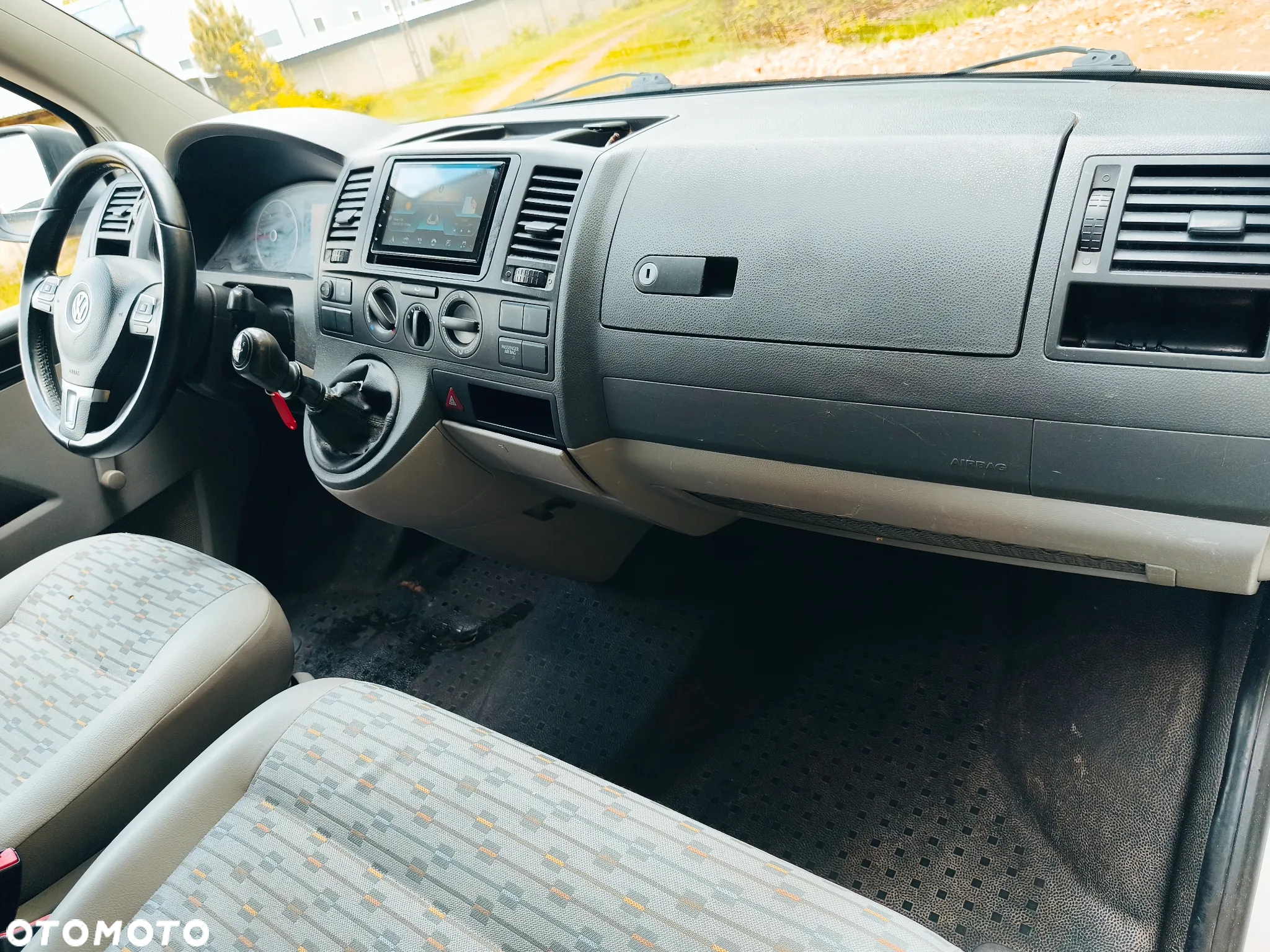 Volkswagen Transporter T5 - 16