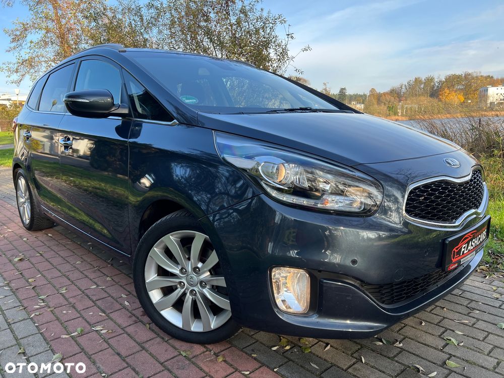 Kia Carens 1.7 CRDi L DCT - 1