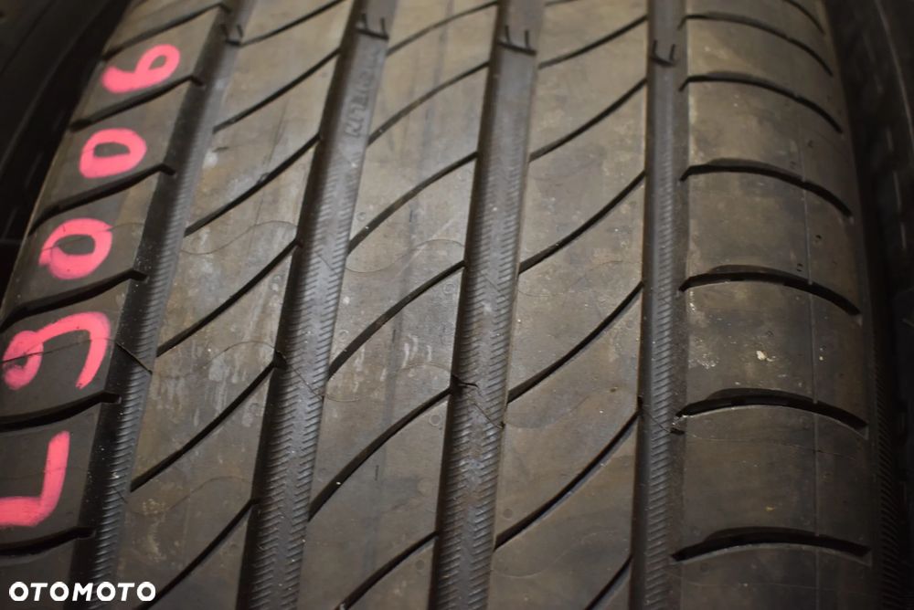 R17 215/65 Michelin Primacy 4 - 3