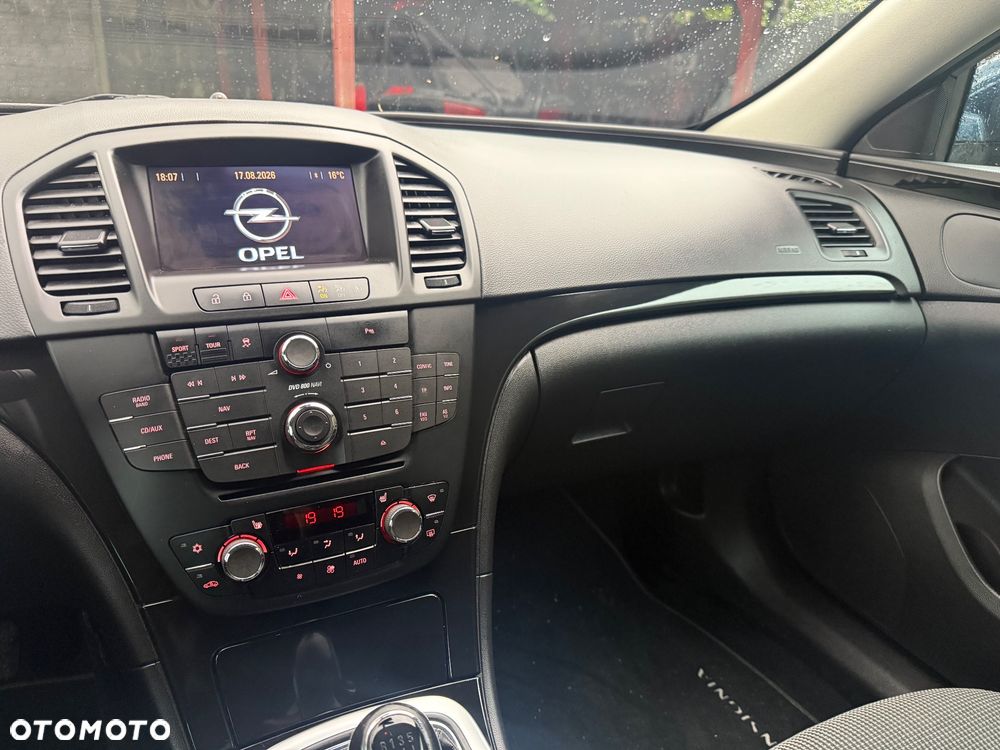 Opel Insignia 2.0 CDTI 4x4 ecoFLEX Start/Stop Business Edition - 29