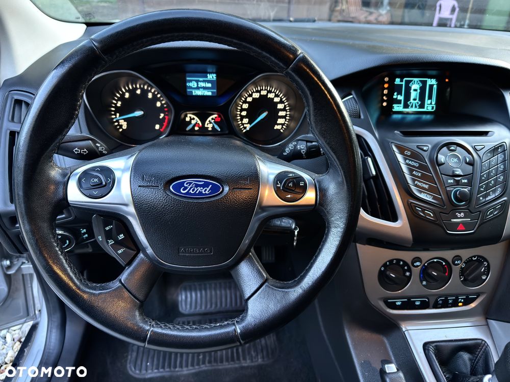 Ford Focus 1.0 EcoBoost Trend - 16