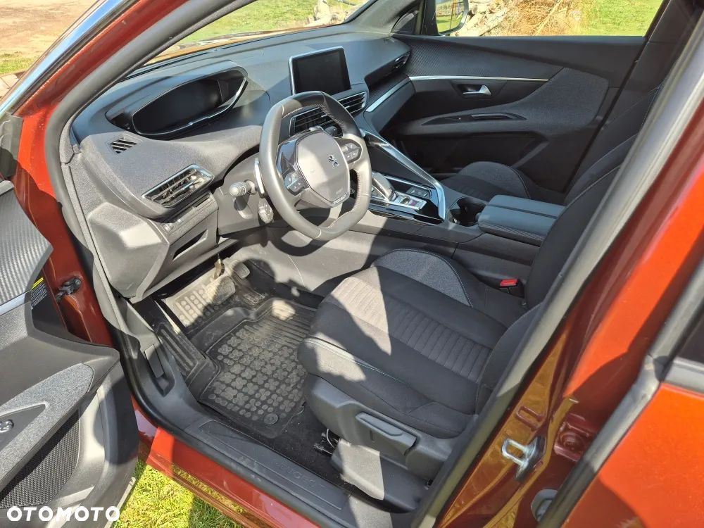 Peugeot 5008 1.2 PureTech Active Pack S&S EAT8 - 18