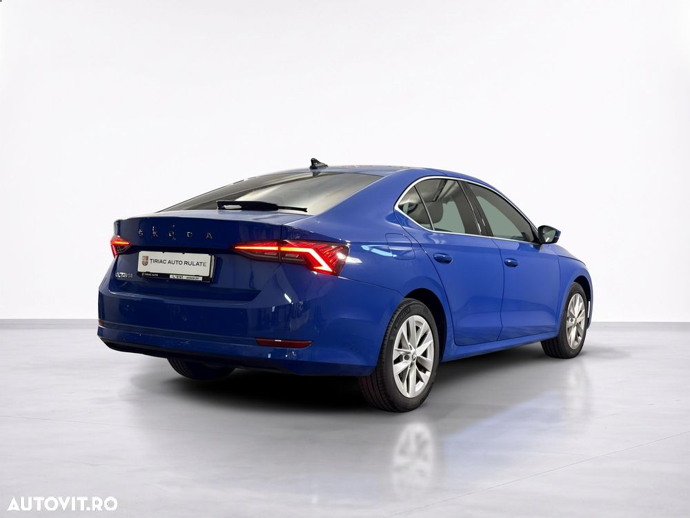 Skoda Octavia 2.0 TDI DSG Style - 6