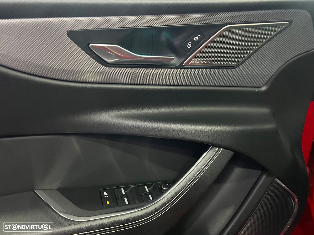 Jaguar XE D180 Aut. R-Dynamic S — fotografia 14