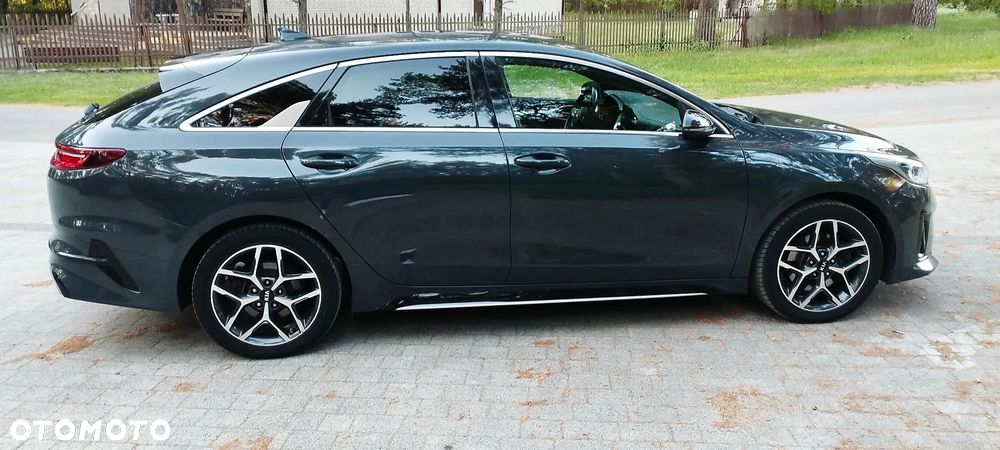 Kia ProCeed 1.6 CRDi SCR GT LINE - 22