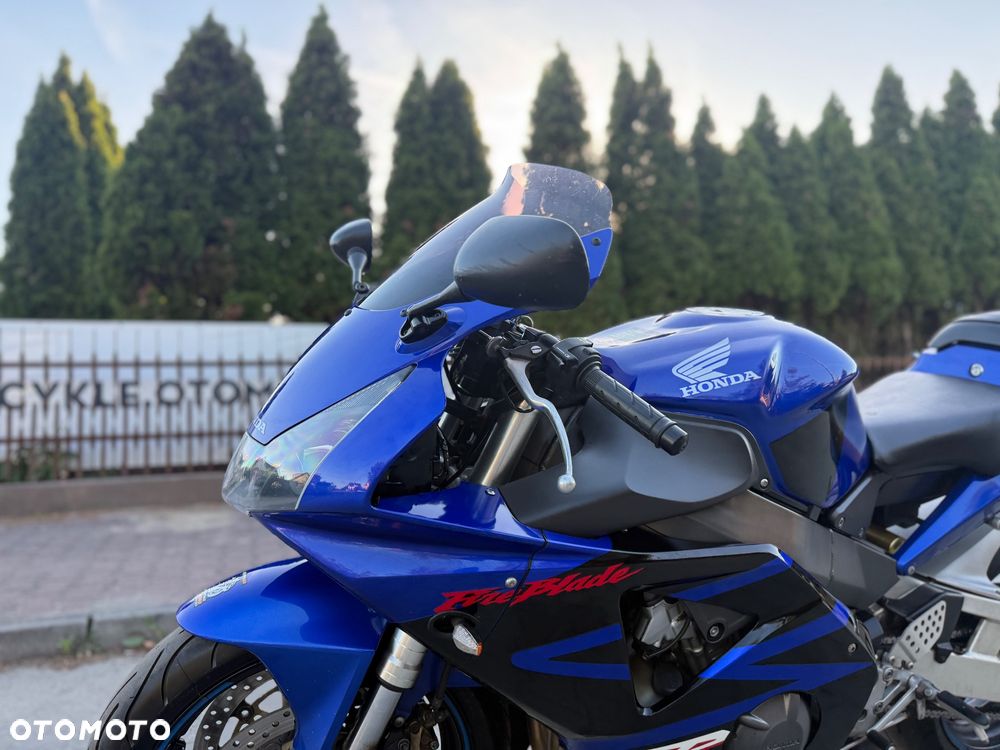 Honda CBR - 19