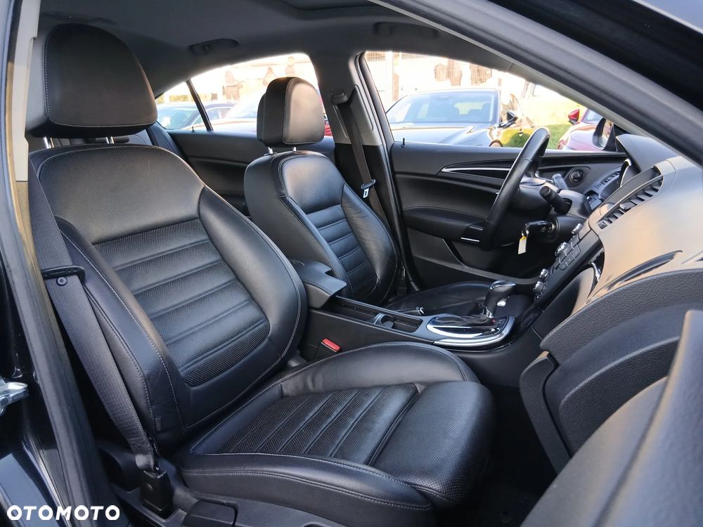 Opel Insignia 2.0 T Sport 4x4 - 19