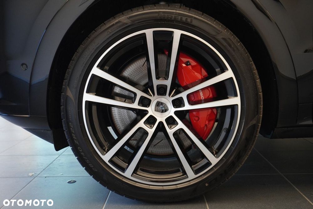 Porsche Cayenne - 10