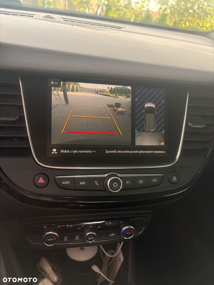 Opel Crossland X - 24