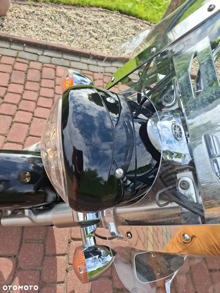 Yamaha midnight star xvs 1300 - 8