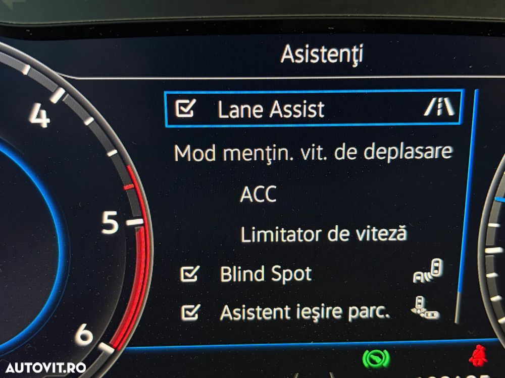 Volkswagen Golf 2.0 TDI SCR DSG IQ.DRIVE - 7