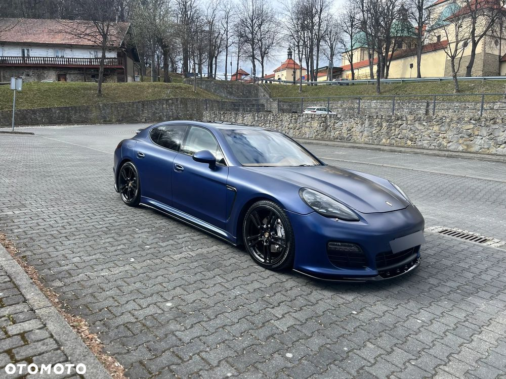 Porsche Panamera 4S PDK - 11