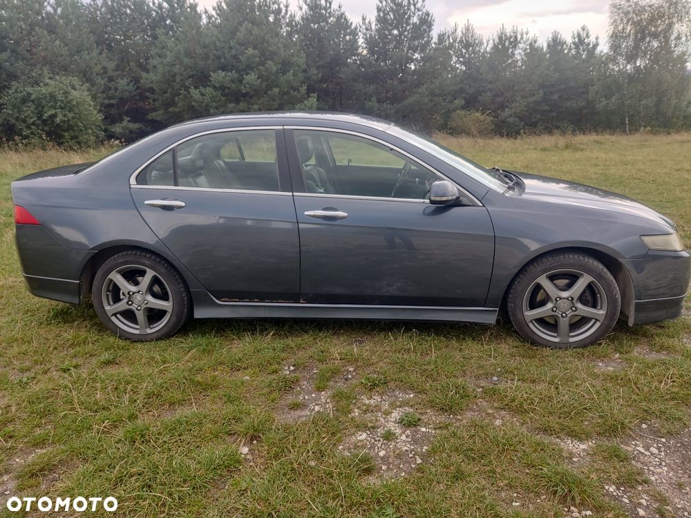 Honda Accord - 4
