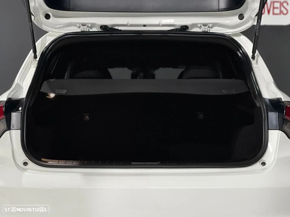 Fiat Tipo - 12