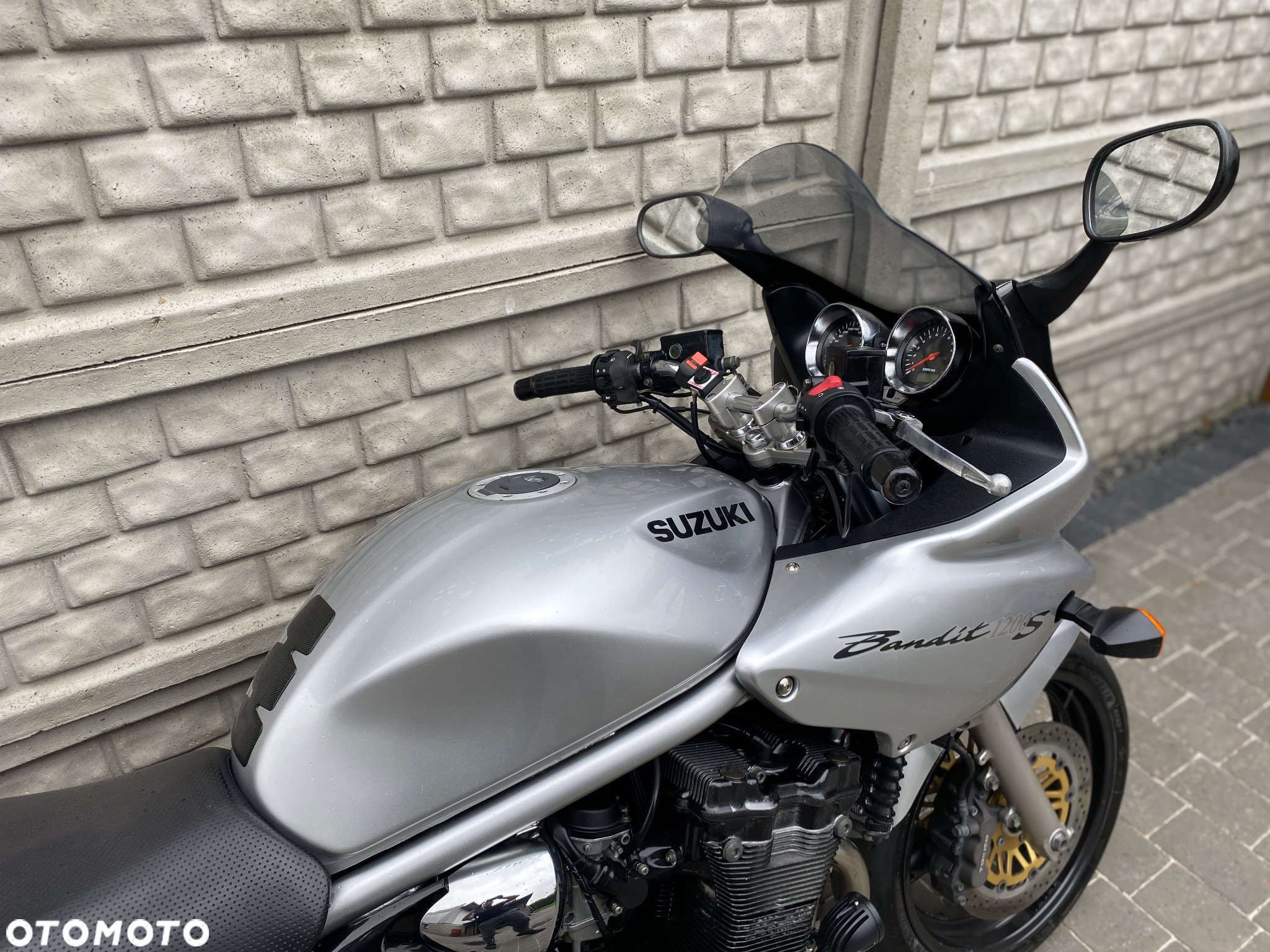 Suzuki Bandit - 8