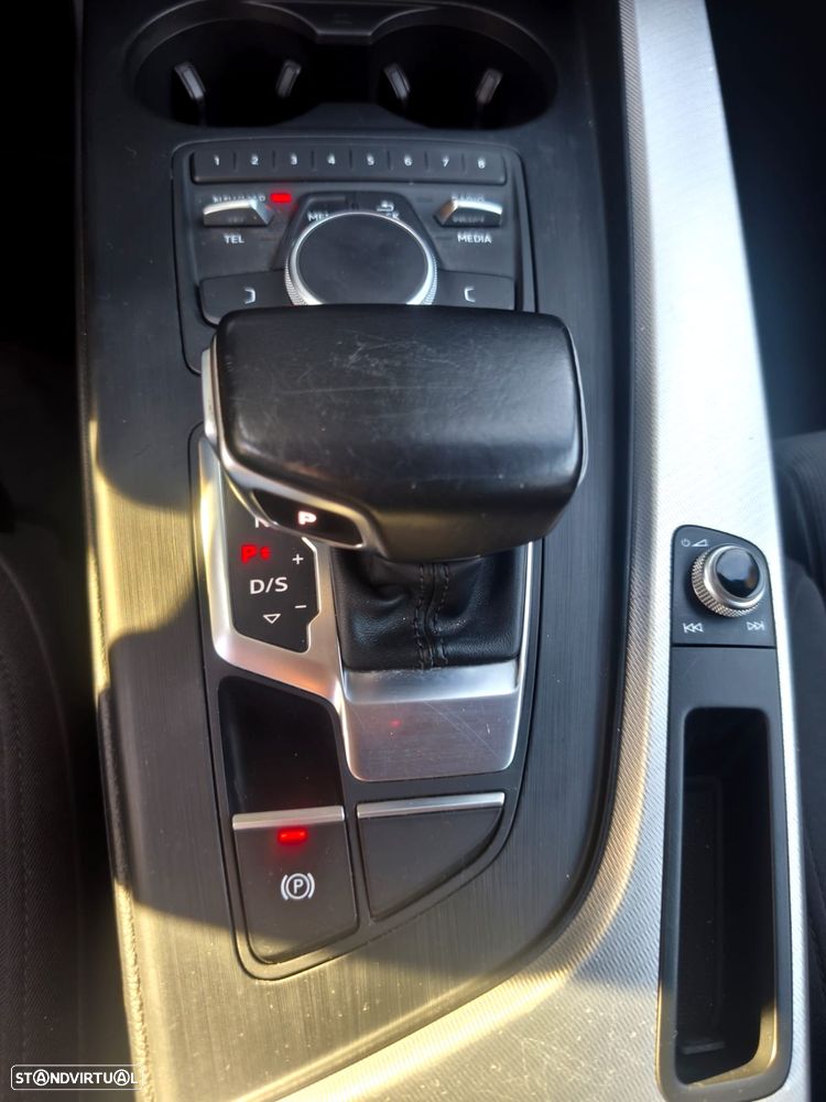 Audi A4 Avant 2.0 TDI S tronic - 6