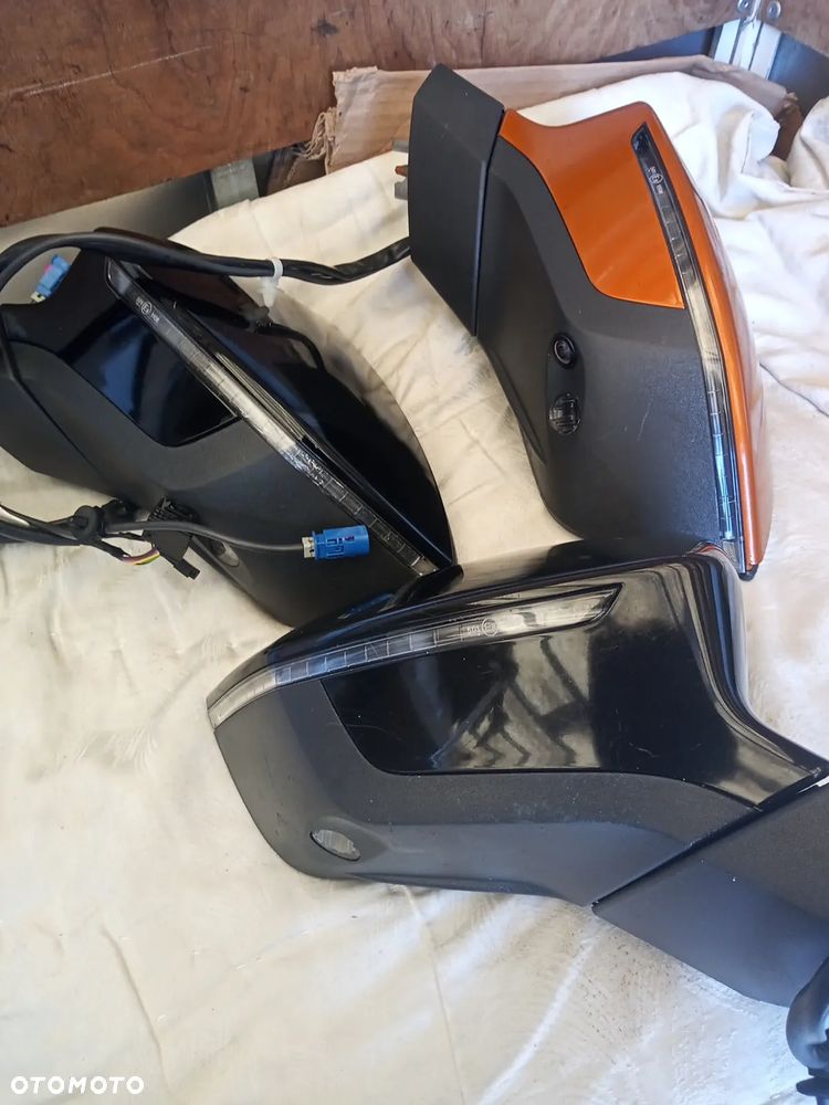 LUSTERKO SEAT ATECA 9+2+1 PIN lewe prawe - 8