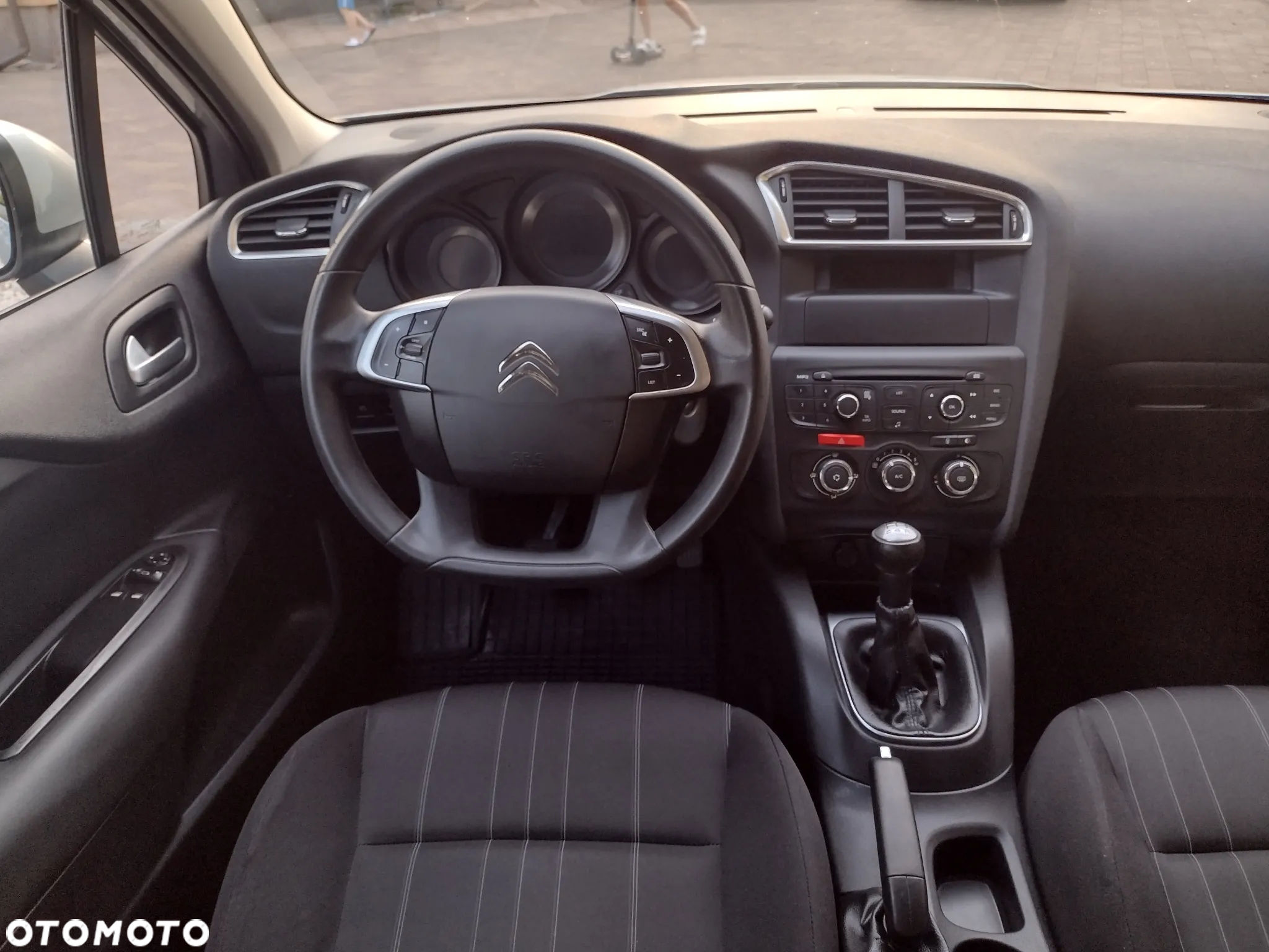Citroën C4 1.6 VTi Attraction - 22