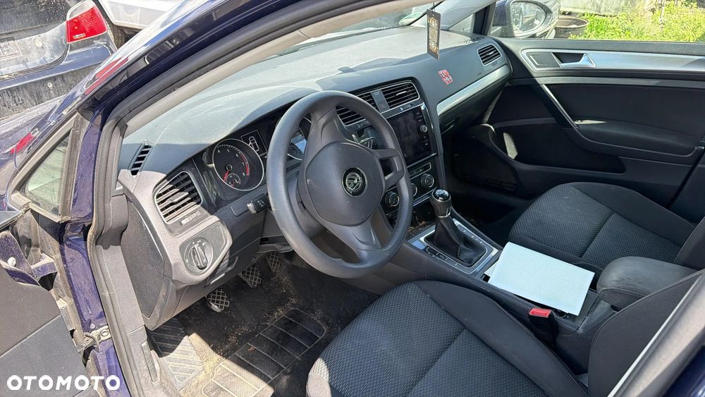 Volkswagen Golf 1.0 TSI City - 18